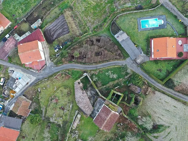 Arqueohistoria pileta de agua antigua